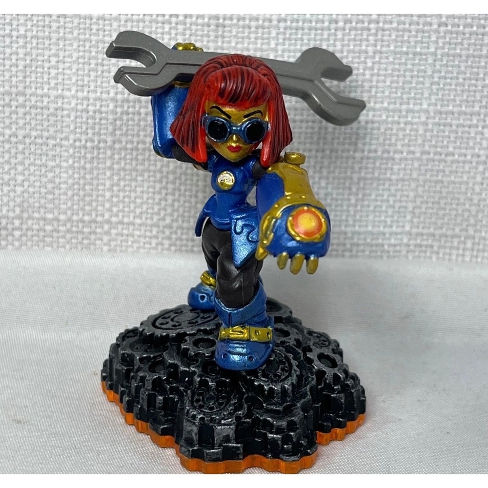 Skylanders Trap Team Gearshift Tech Element Figure Activision E4122 Blue